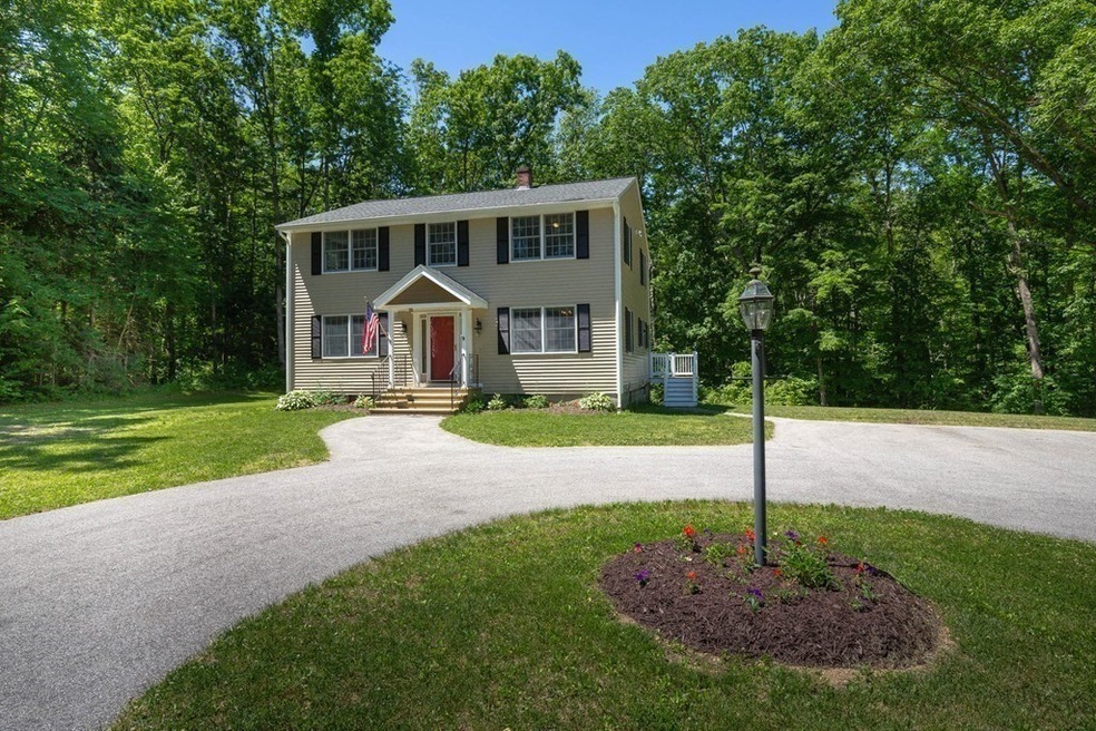 170 Podunk Rd, Sturbridge, MA 01566 - photo 1