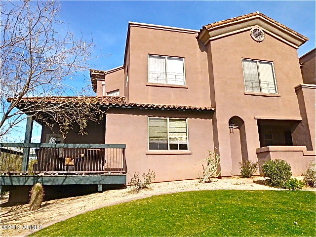 Front View - front door to the right