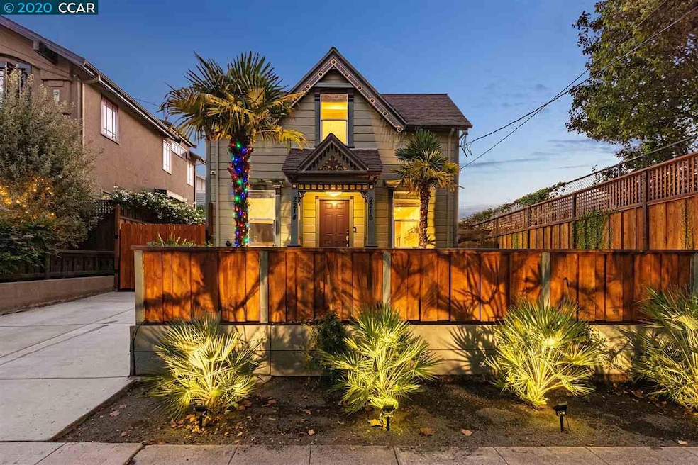 2216 9th St, Berkeley, CA 94710 - photo 1