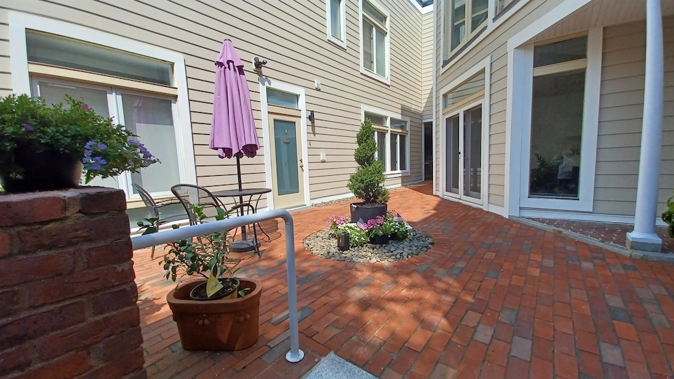 6 Hills Ave, Concord, NH 03301 - photo 1