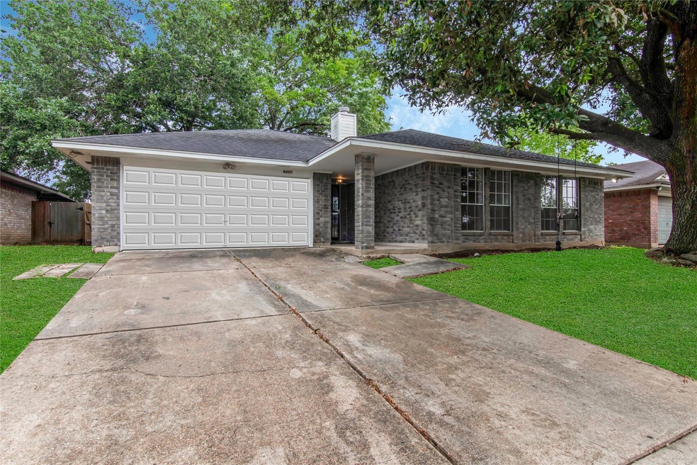 9450 Gulf Bridge St, Houston, TX 77075 - photo 1