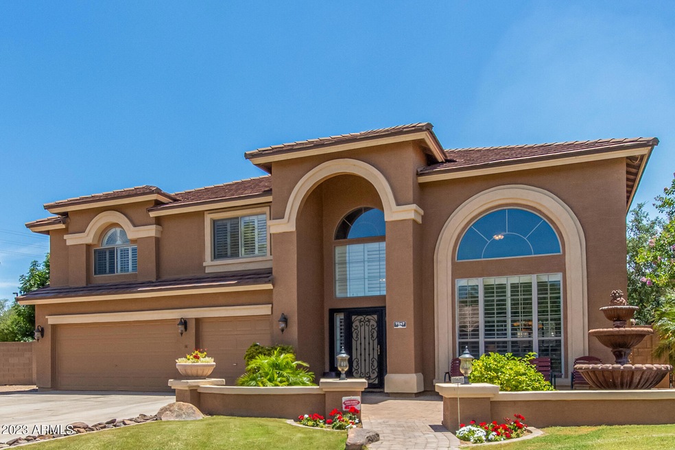 Leland Exterior