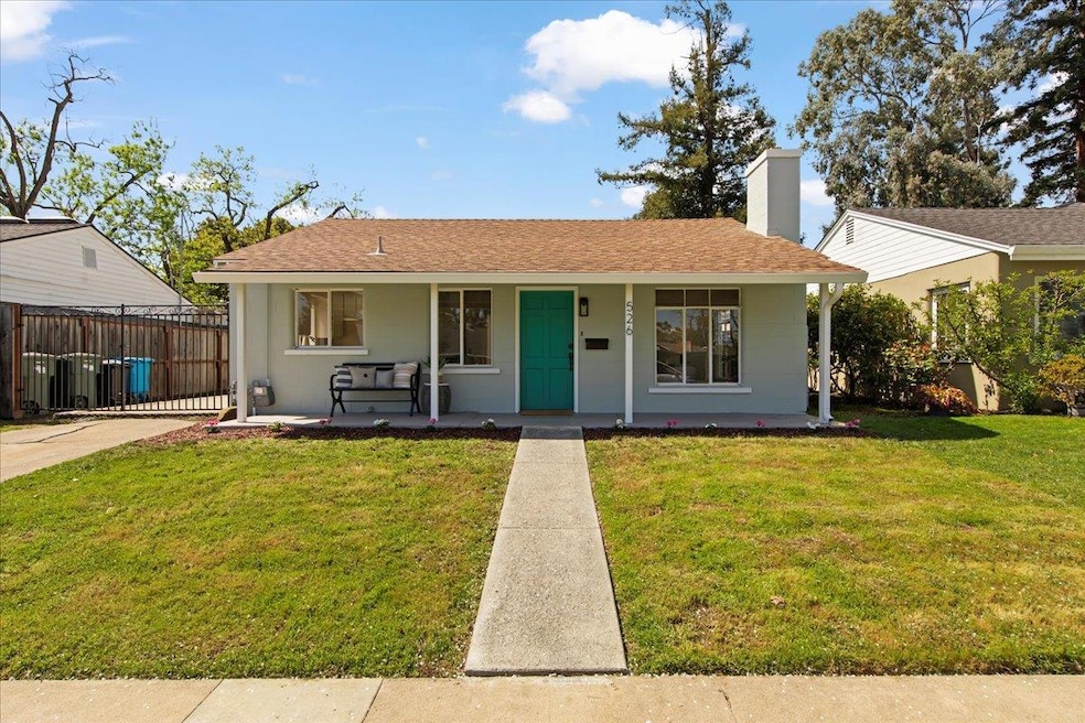 Sold $1,755,000 • Co-Listing Agent