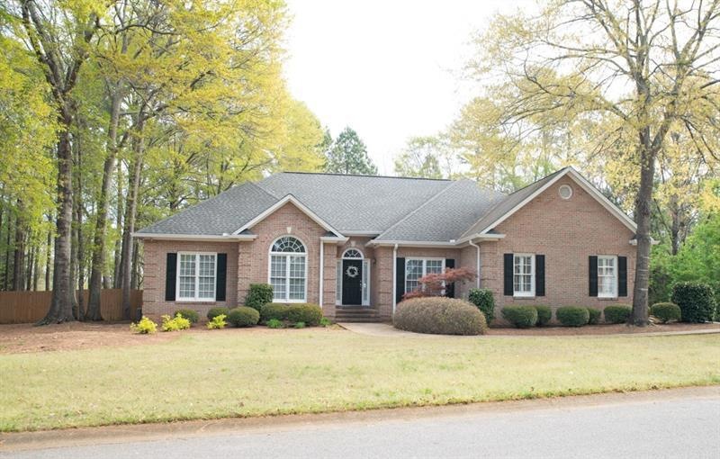 1331 Bent Creek Rd, Bogart, GA 30622 - photo 1