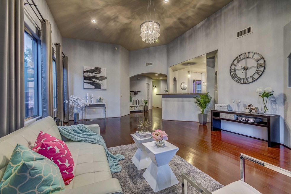3380 S Lakeside Vew Dr__037