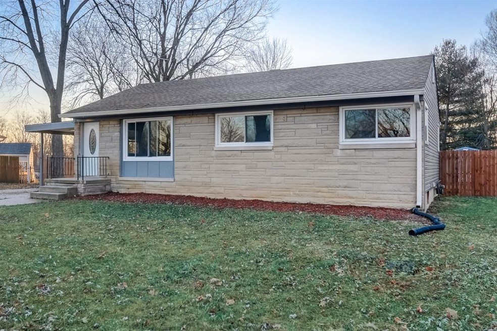 876 Glendale Dr, Franklin, IN 46131 - photo 1