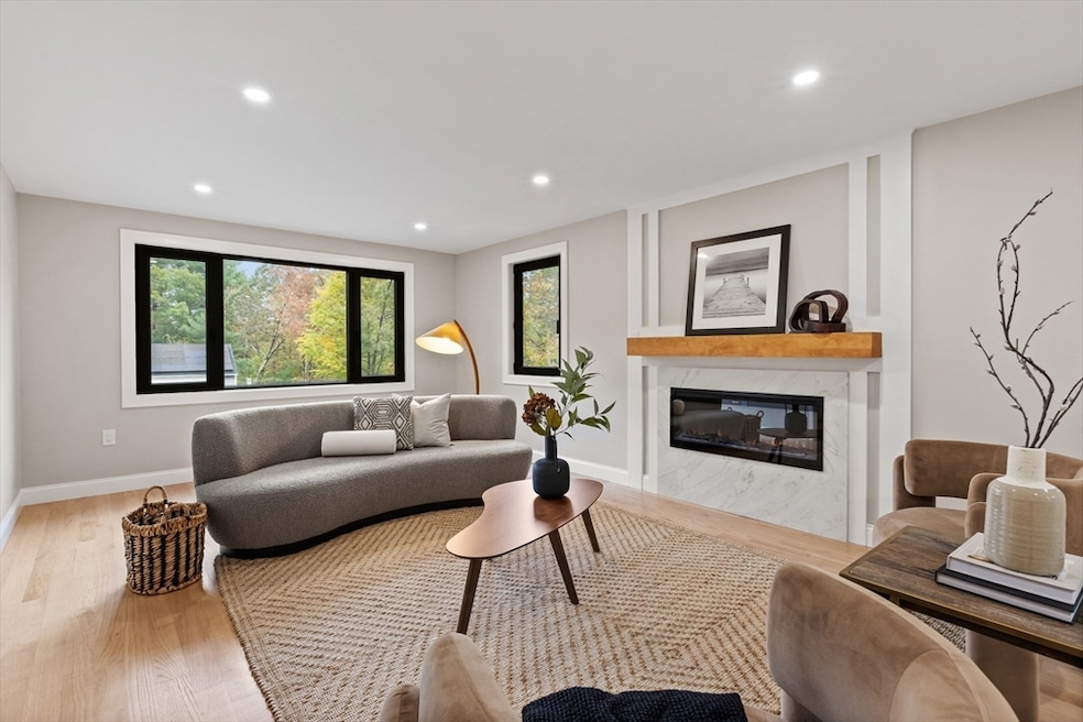 8 Mulberry Cir, Ayer, MA 01432 - photo 1