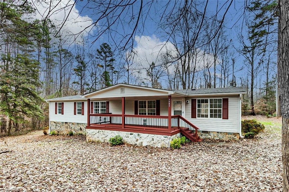 3063 Brookside Ct, Asheboro, NC 27205 - photo 1