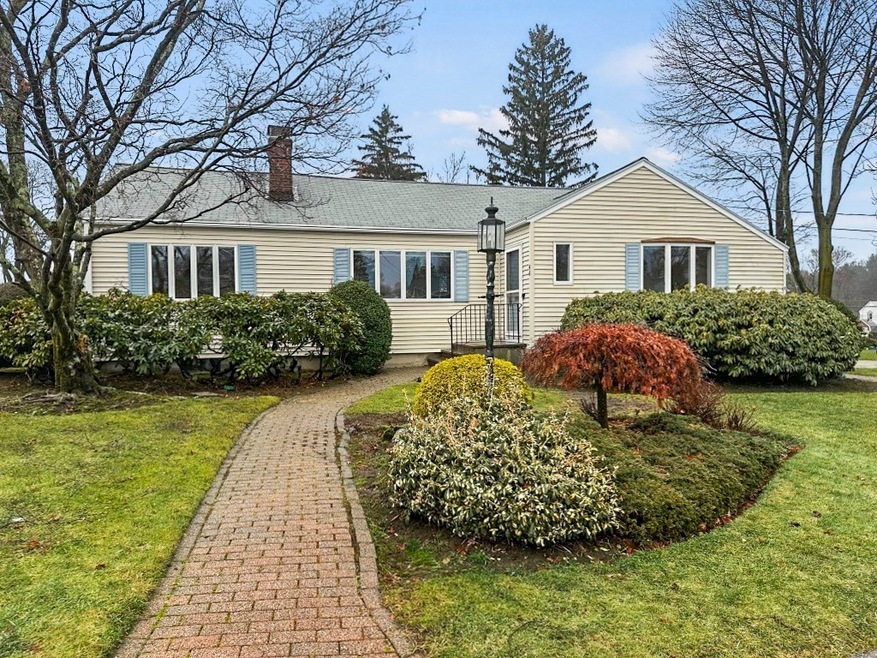 46 Banbury Ave, Waltham, MA 02451 - photo 1