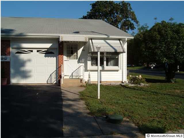 20 Hancock Dr unit B, Whiting, NJ 08759 - photo 1