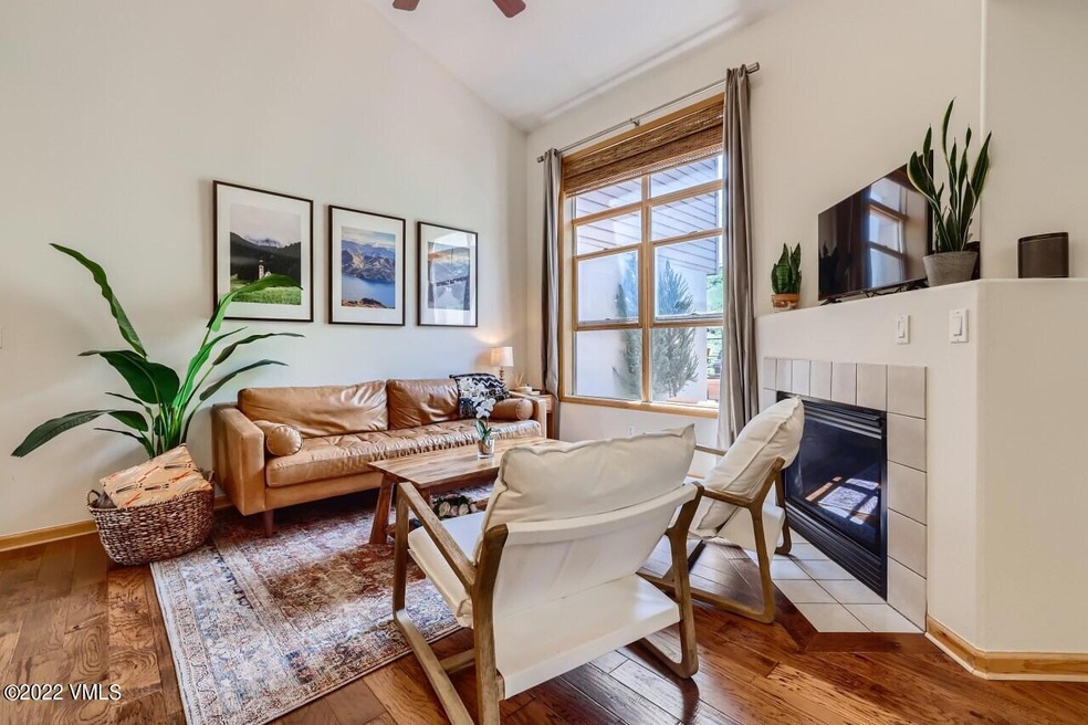 1 Living Room