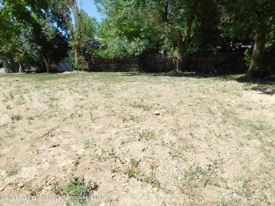 537 School St, Craig, CO 81625 - photo 1