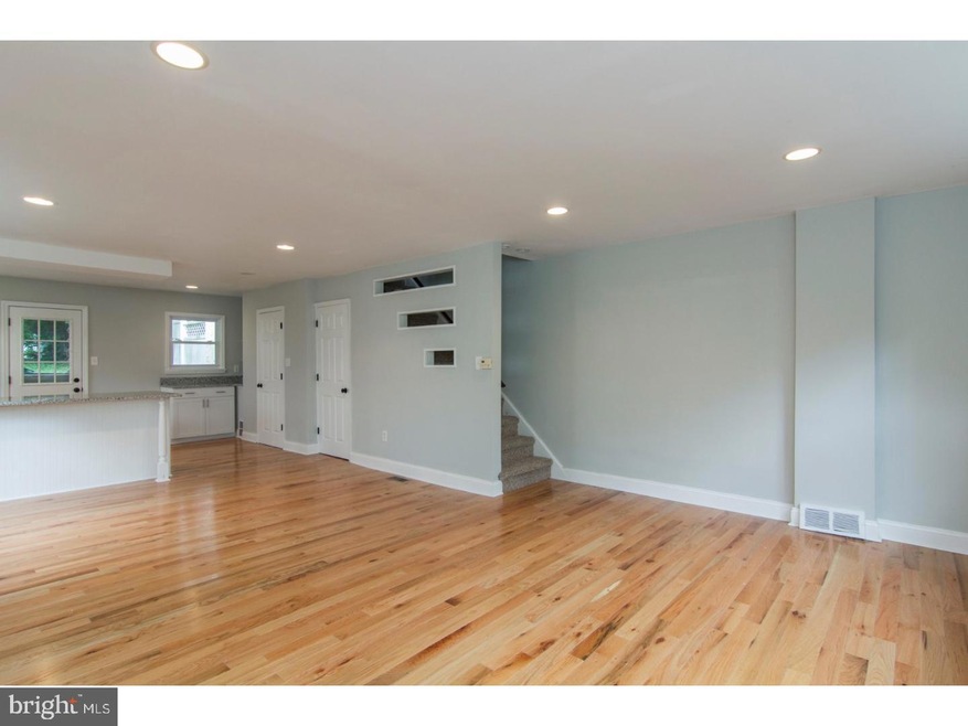 31 W Manoa Rd, Havertown, PA 19083 - photo 1