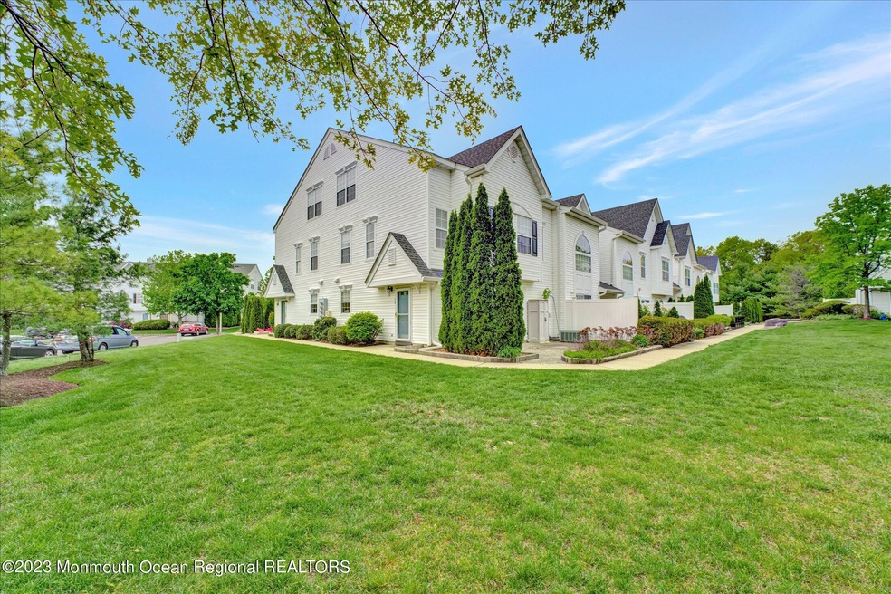 17 Dover Ct unit 175, Tinton Falls, NJ 07712 - photo 1