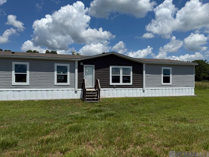 9433 Prestenback Rd, Maringouin, LA 70757 - photo 1