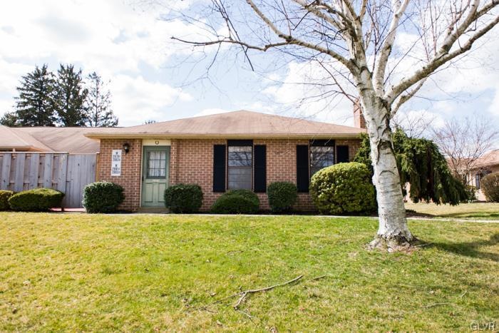 2879 Springhaven Place, Macungie, PA 18062 - photo 1