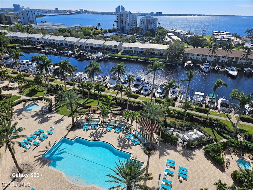 Birds eye view of property featuring a view of cit