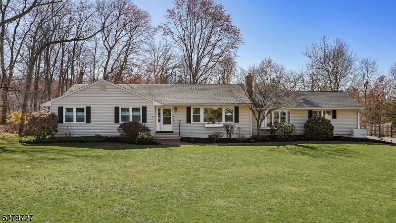 27 Knollcroft Rd, Basking Ridge, NJ 07920 - photo 1