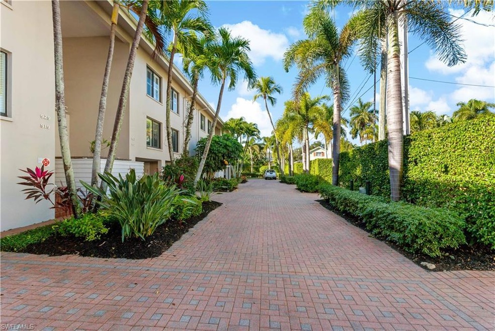 919 8th Ave S unit 919, Naples, FL 34102 - photo 1