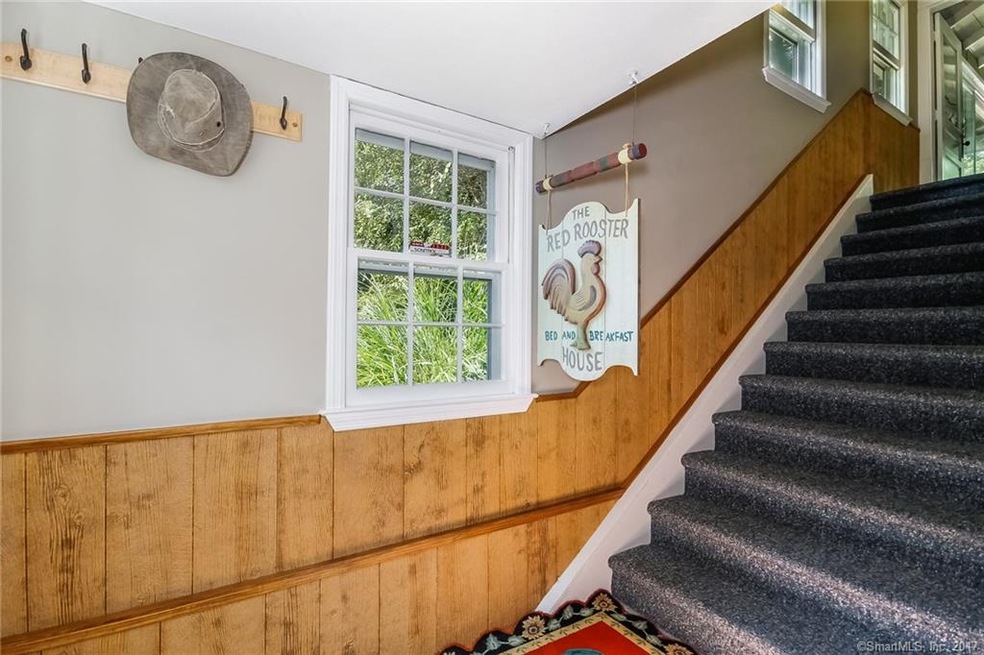 143 Redding Rd, Redding, CT 06896 - photo 1