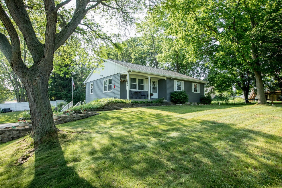 1840 72nd St SW, Byron Center, MI 49315 - photo 1