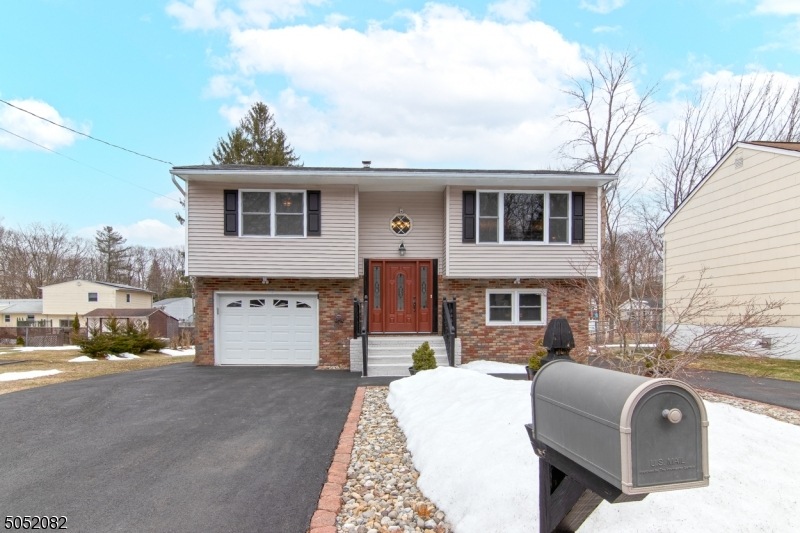 4 Lucas Rd, Hopatcong, NJ 07843 - photo 1