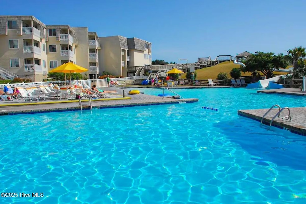 Outdoor Pool2
