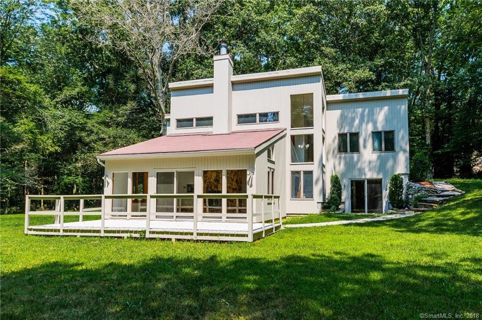 97 Whippoorwill Rd, Old Lyme, CT 06371 - photo 1