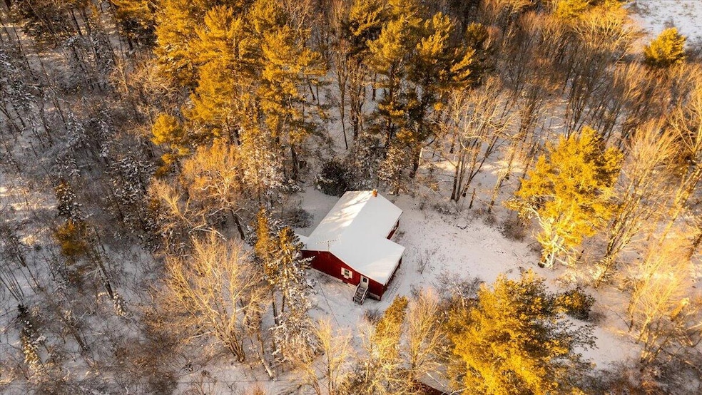 874 Finntown Road, Warren