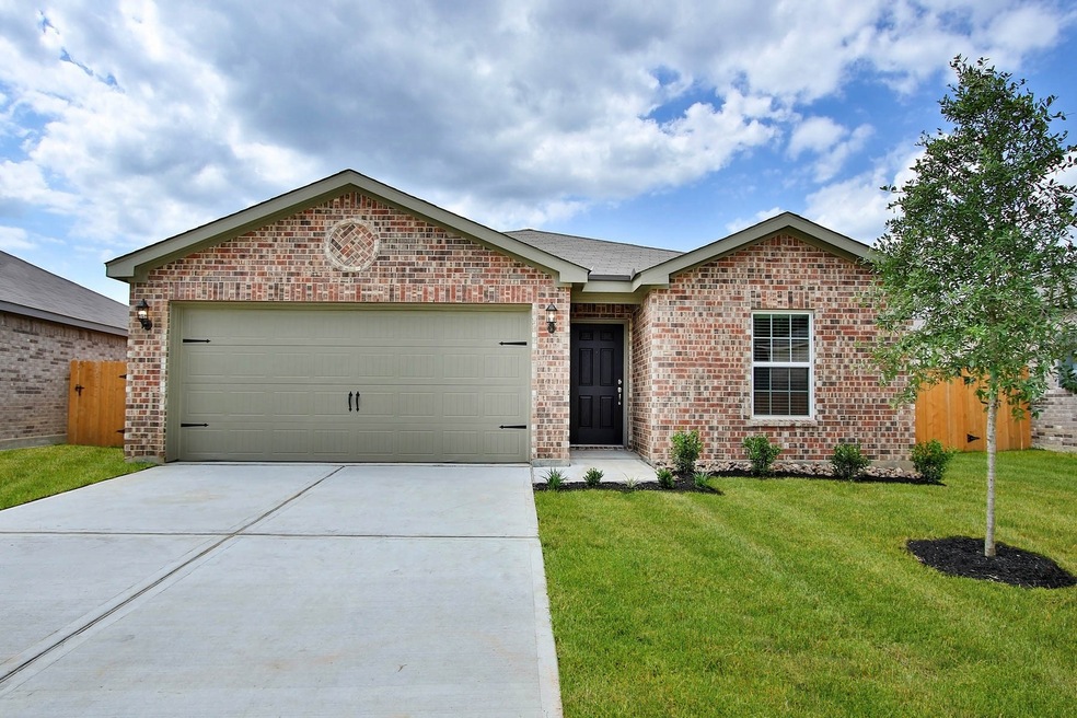 10663 Lost Maples Dr, Cleveland, TX 77328 - photo 1