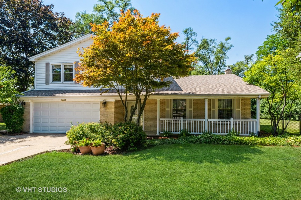 3817 Lizette Ln, Glenview, IL 60026 - photo 1