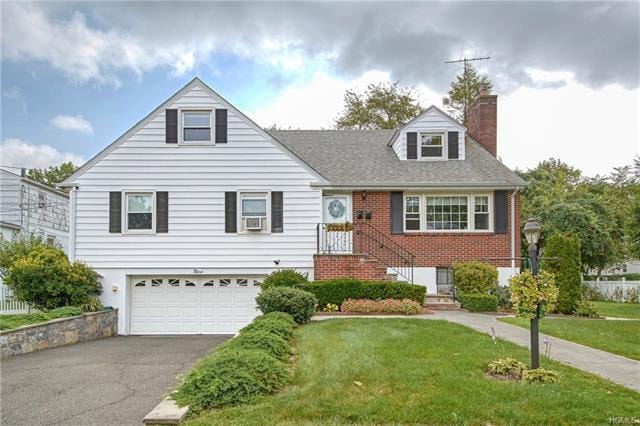 9 Dinsmore Place, Harrison, NY 10528 - photo 1