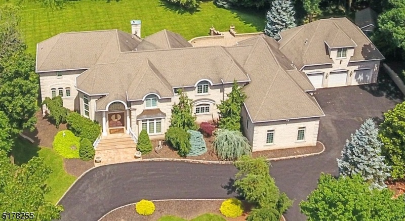 25 Reynolds Dr, Watchung, NJ 07069 - photo 1