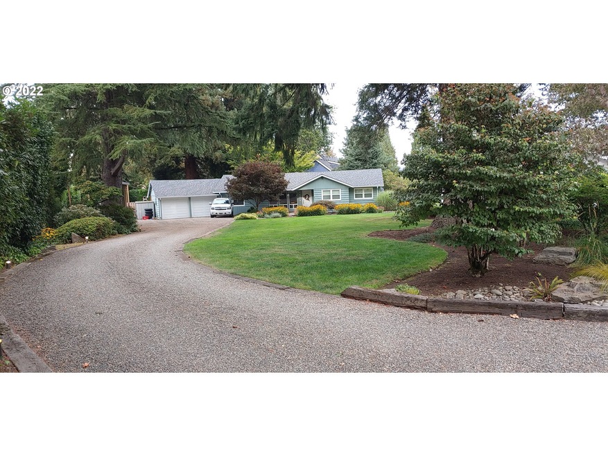 4073 Elmran Dr, West Linn, OR 97068 - photo 1