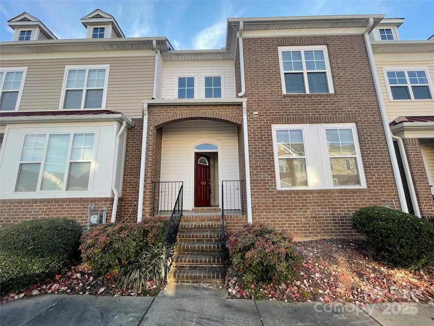 8329 Scotney Bluff Ave unit 15, Charlotte, NC 28273 - photo 1
