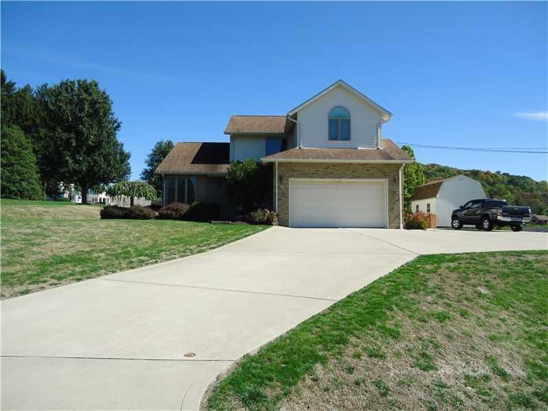 Exterior Front. 3BDRM.2.5BATHRM.  CONTEMPORARY HOM