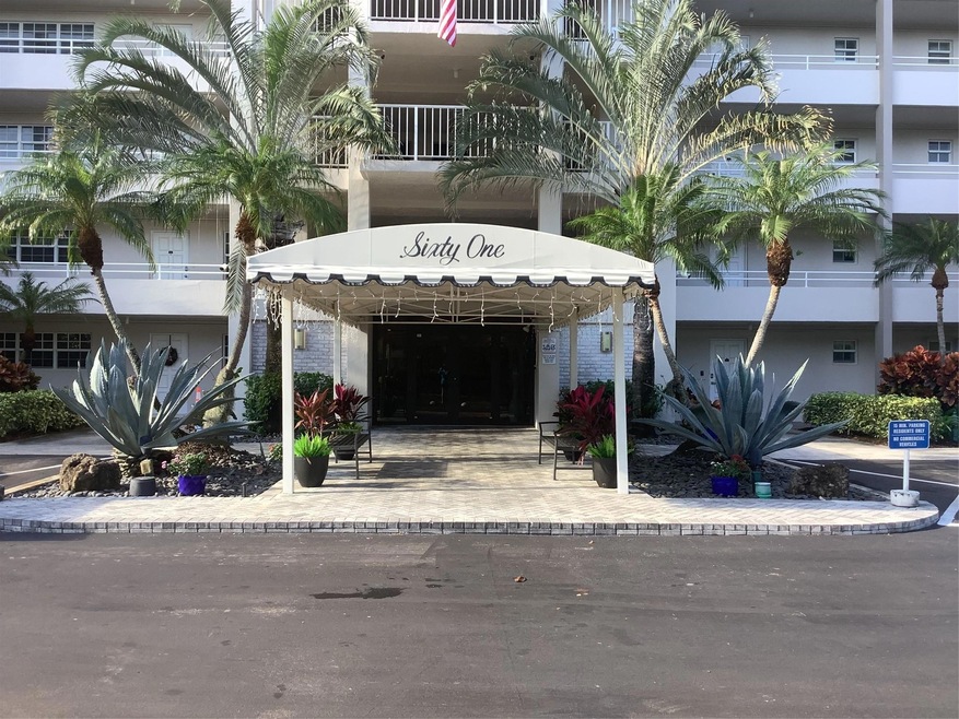 575 Oaks Ln unit 608, Pompano Beach, FL 33069 - photo 1