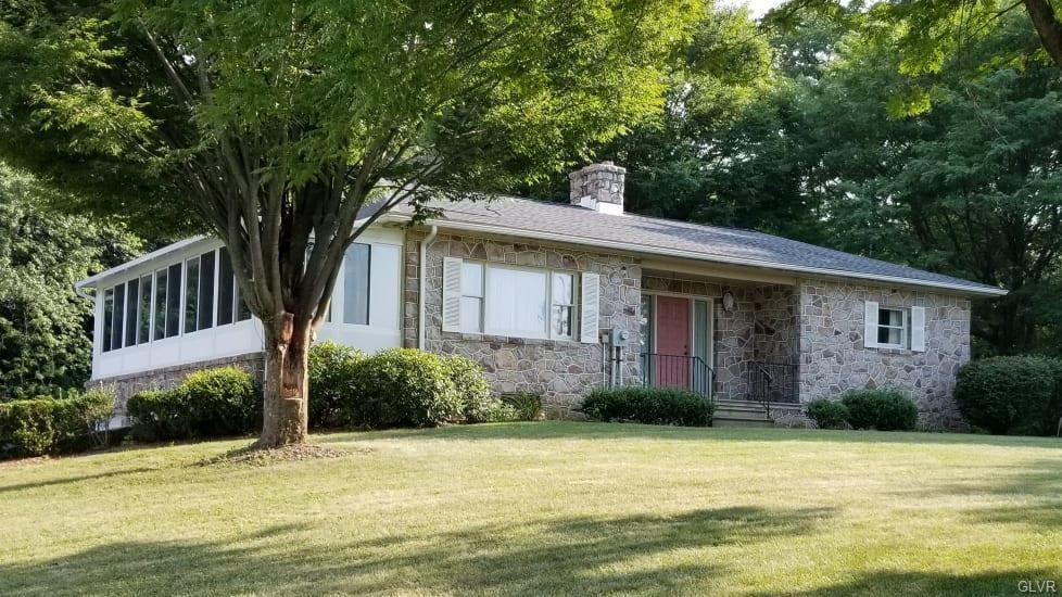 4221 Ford Dr, Emmaus, PA 18049 - photo 1