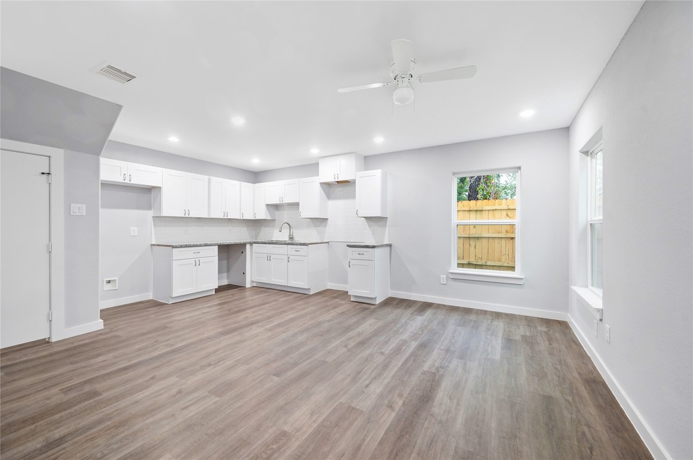 6727 Orville St unit A, Houston, TX 77028 - photo 1