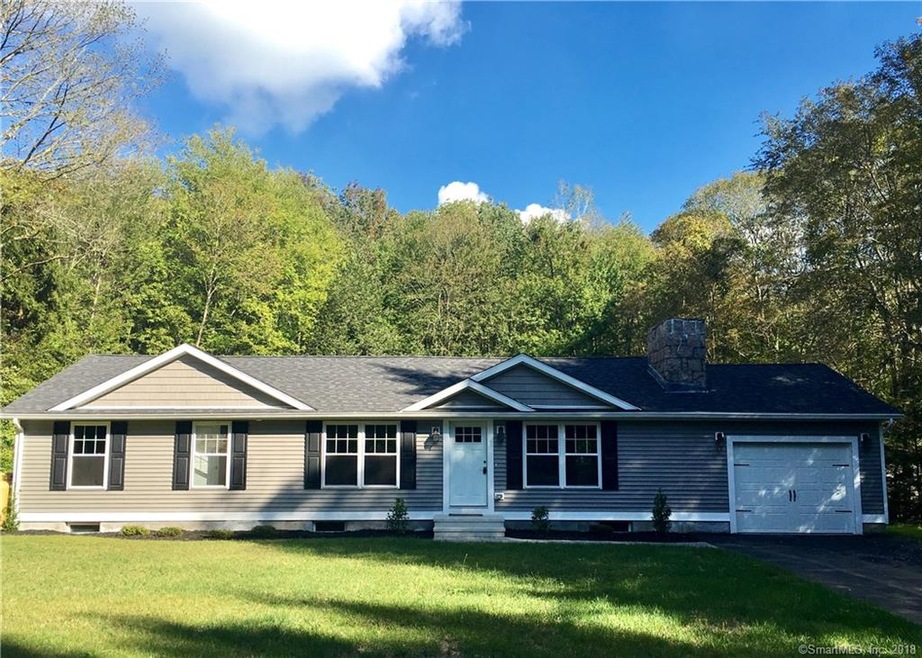 95 Hart Rd, Guilford, CT 06437 - photo 1