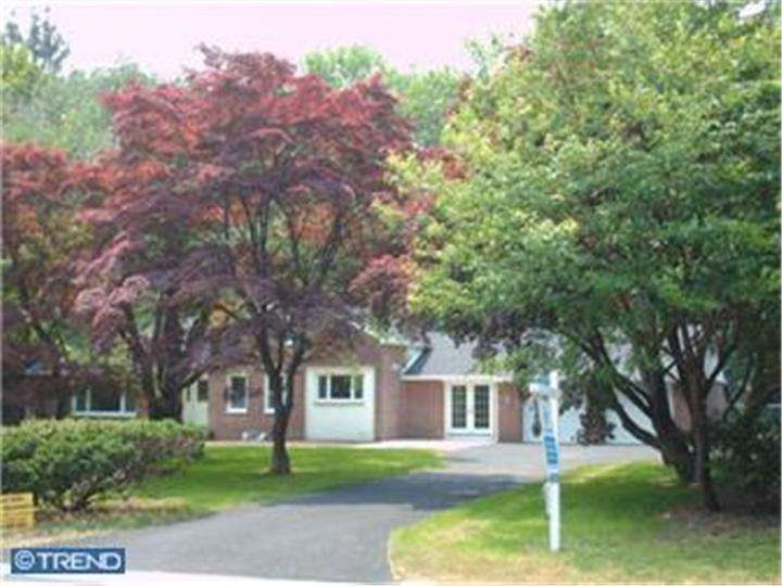 1418 Marsh Rd, Wilmington, DE 19803 - photo 1