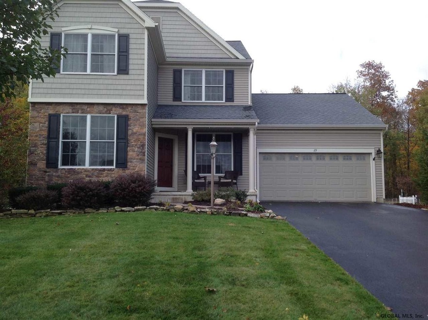 29 Lindenwood Dr, Ballston Lake, NY 12019 - photo 1