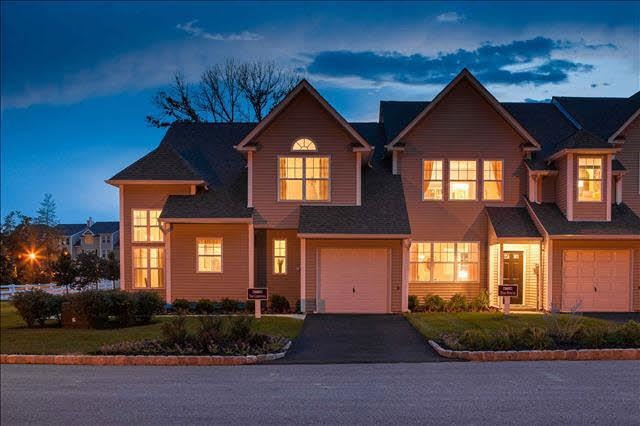 13 Halley Ct unit 30, Poughkeepsie, NY 12601 - photo 1