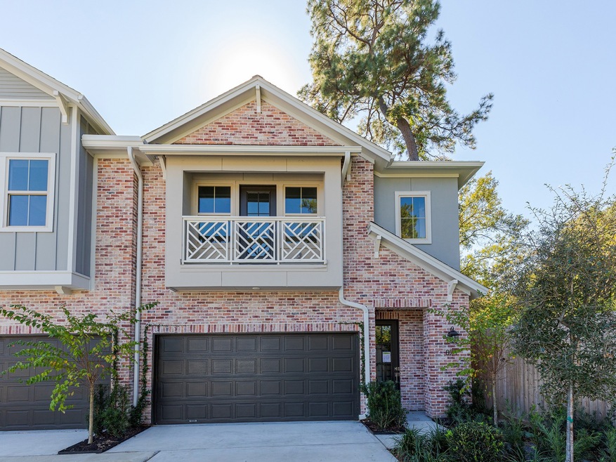 807 Shallow Hollow Dr, Houston, TX 77018 - photo 1