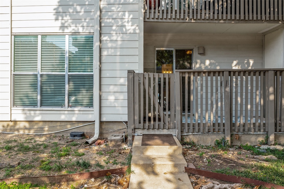 4859 Cedar Springs Rd unit 147, Dallas, TX 75219 - photo 1