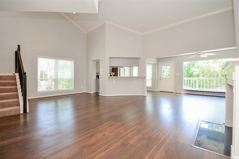 9400 Doliver Dr unit 27, Houston, TX 77063 - photo 1