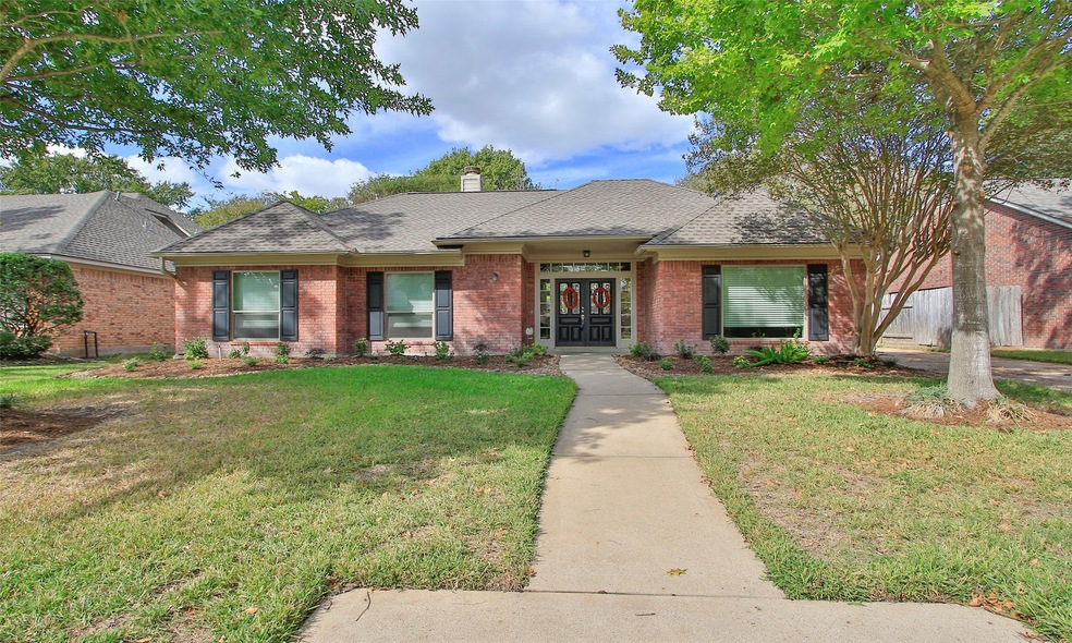7811 Green Devon Dr, Houston, TX 77095 - photo 1