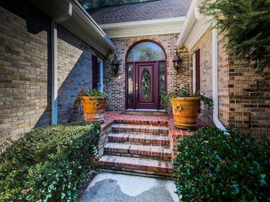 127 Grist Mill Dr, Acworth, GA 30101 - photo 1