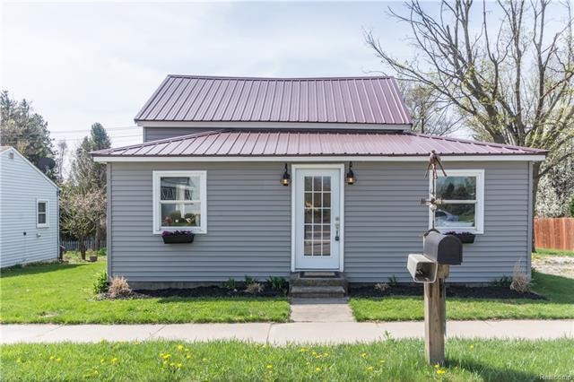 65 W High St, Metamora, MI 48455 - photo 1