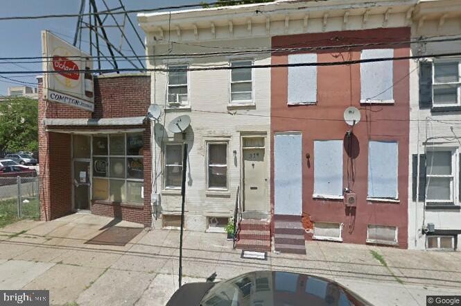 319 E 9th St, Wilmington, DE 19801 - photo 1